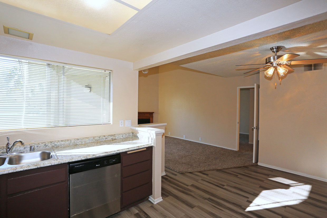 Crown Point Apartments 1 bedroom 1 bath