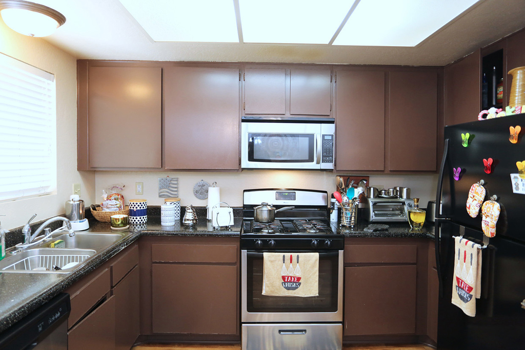Crown Point Apartments 