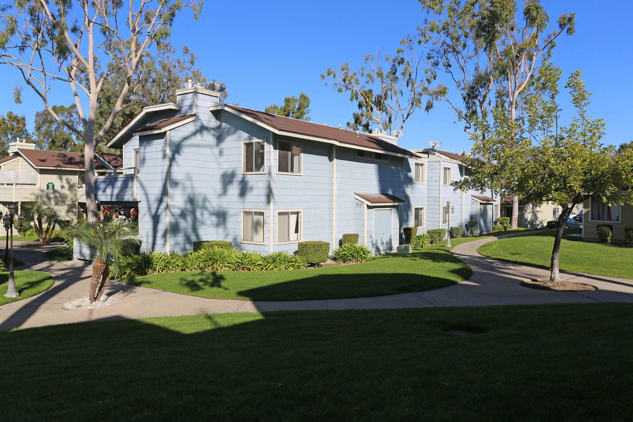 Crown Point Apartments 