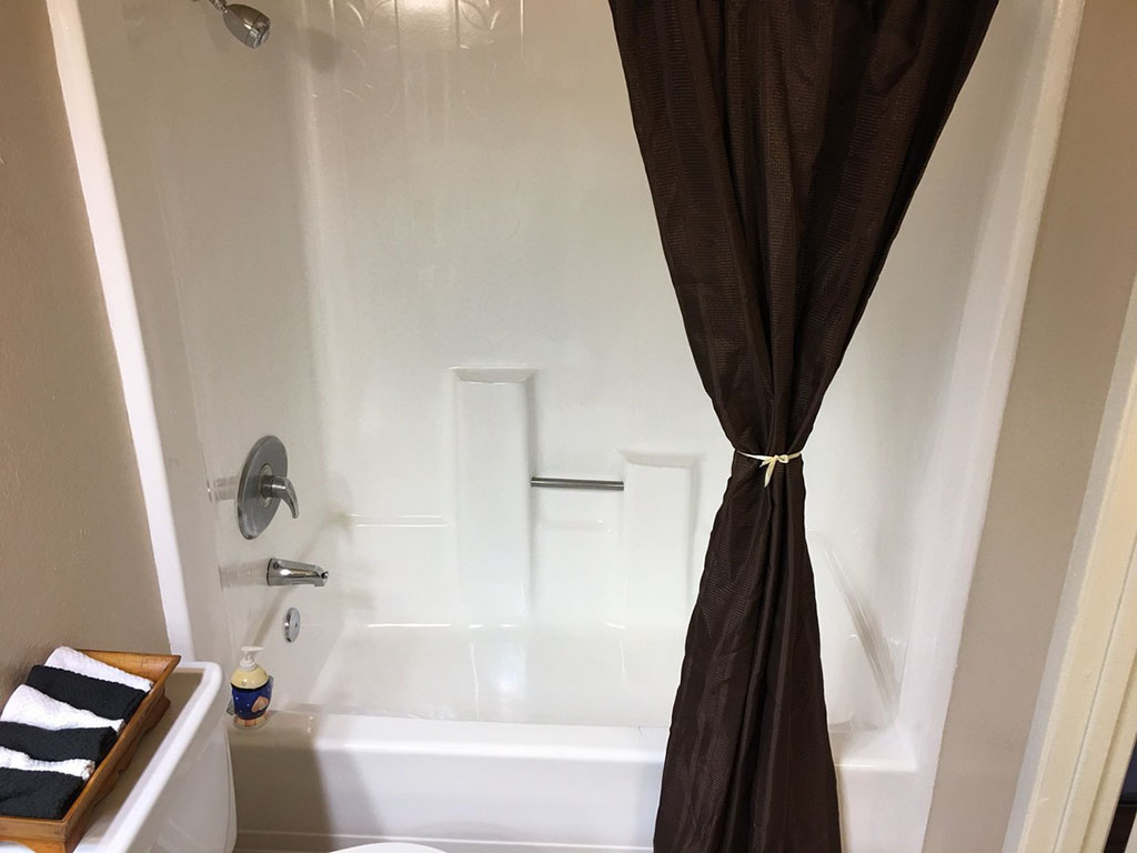 Crown Point Apartments 