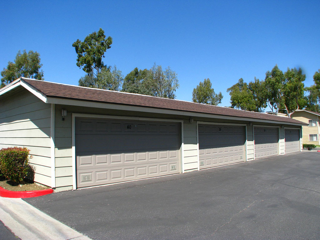 Crown Point Apartments 